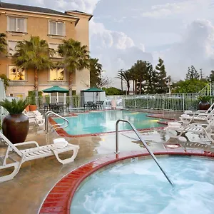 Ayres 3*, Anaheim United States